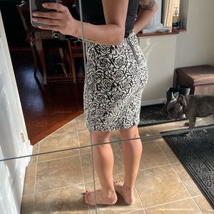 Floral and stretchy pencil skirt!
